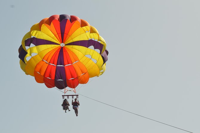 Parasailing Adventure Fly to Sky with Hotel Pickup - Hurghada - Safety, crew, and the landing