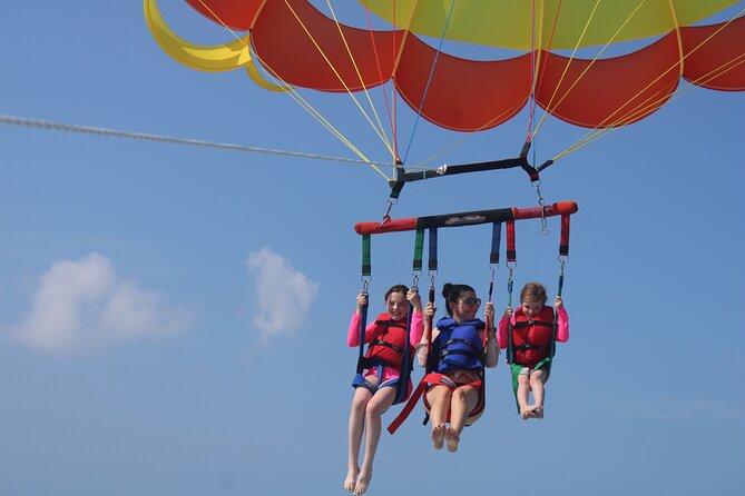 Parasailing Adventure in Anna Maria Island - The 350-foot flight above Anna Maria Island
