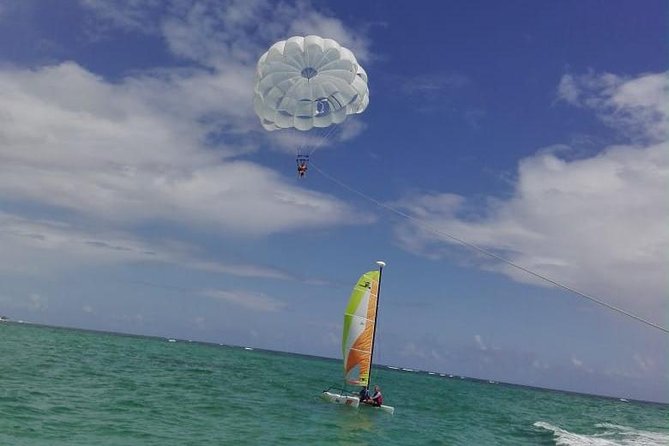 Parasailing Adventure in Punta Cana - Who should choose this experience