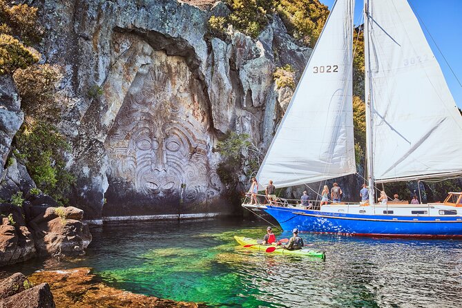 Parasailing Adventure over Lake Taupo - Staying dry, getting dipped, or choosing freefall