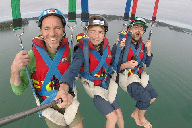 Parasailing Adventure Over the Bay of Islands - Getting ready for the flight