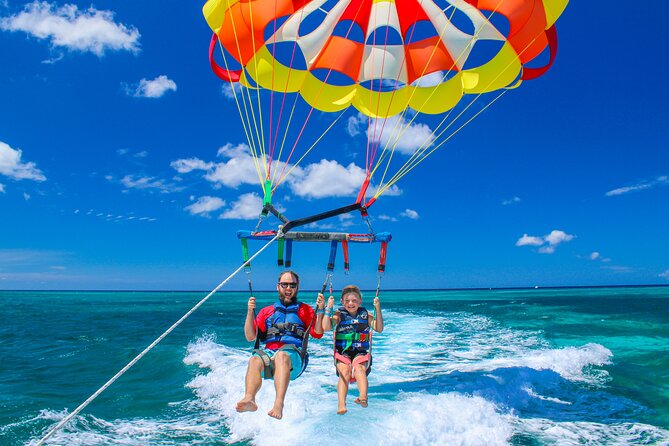 Parasailing and Photography Session Experience - Who will enjoy this Aruba activity