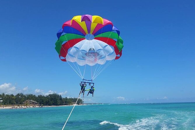 Parasailing experience from punta cana - Who will enjoy this most