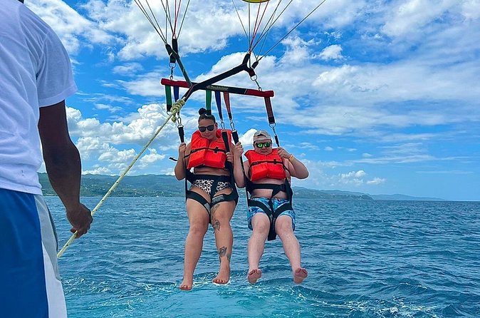 Parasailing Experience in Montego Bay - Safety equipment and the height factor