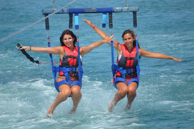 Parasailing from Vilamoura - Price and what you receive for $54.31