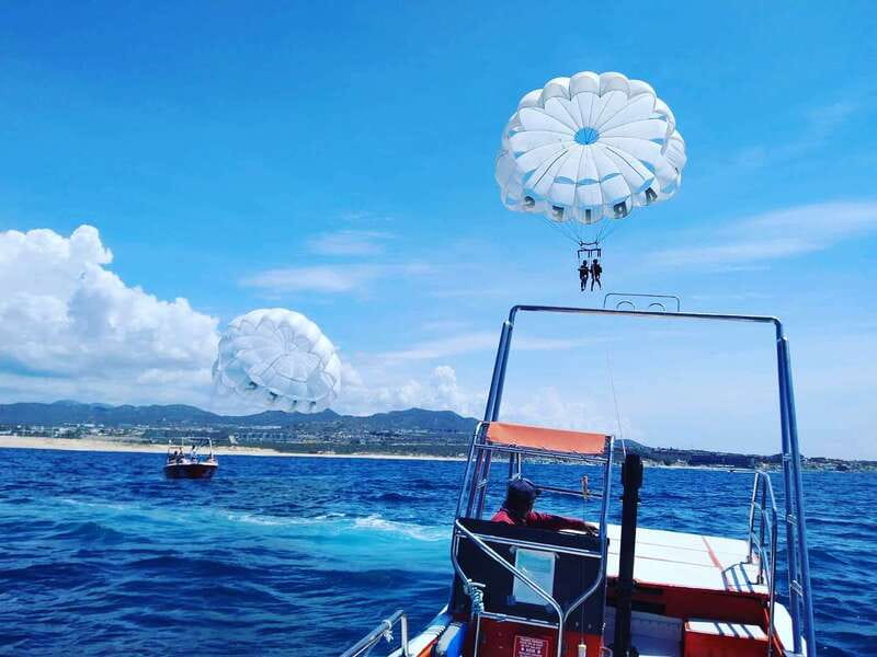 Parasailing in Cabo San Lucas - What the one-hour outing is likely to feel like