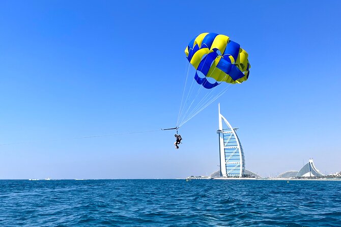 Parasailing in Dubai - Burj Al Arab View - Who will enjoy this most