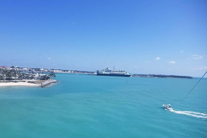 Parasailing in Key West at Smathers Beach - Photos, cameras, and the real cost