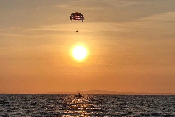 Parasailing in the Bay of Palma - Is $78.25 a fair price?