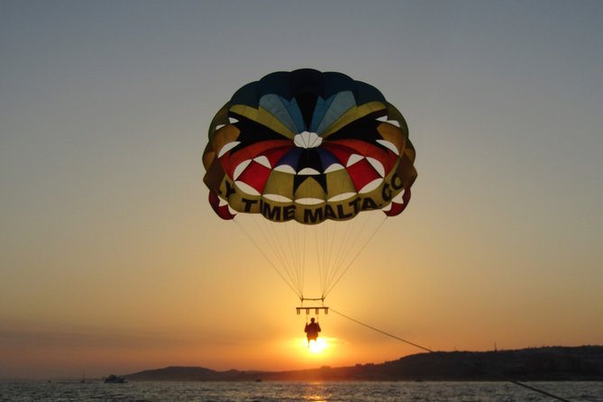 Parasailing Malta - The boat ride before the flight