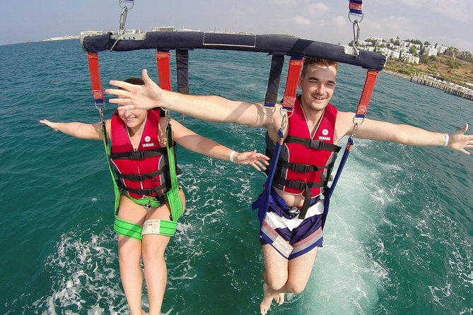 Parasailing, Snorkel Cruise & Virgen Beach from Punta Cana - Snorkeling in 2 to 4 meters of water