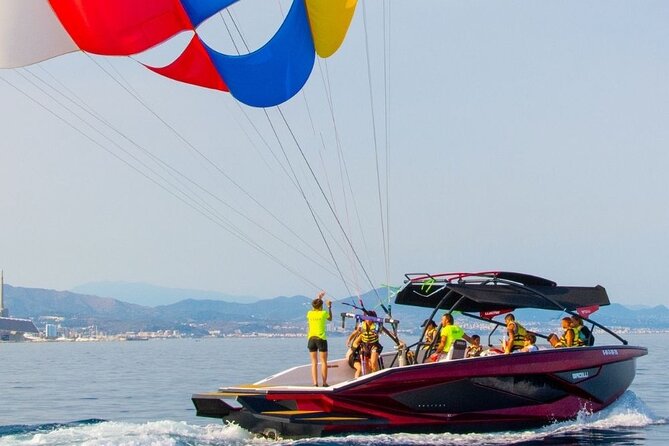 Parasailing Tour en Barcelona - The 15-minute flight, step by step
