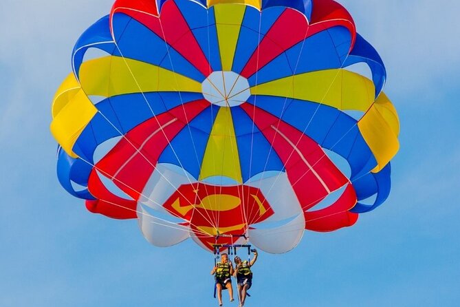 Parasailing Tour en Barcelona - Who will enjoy this most