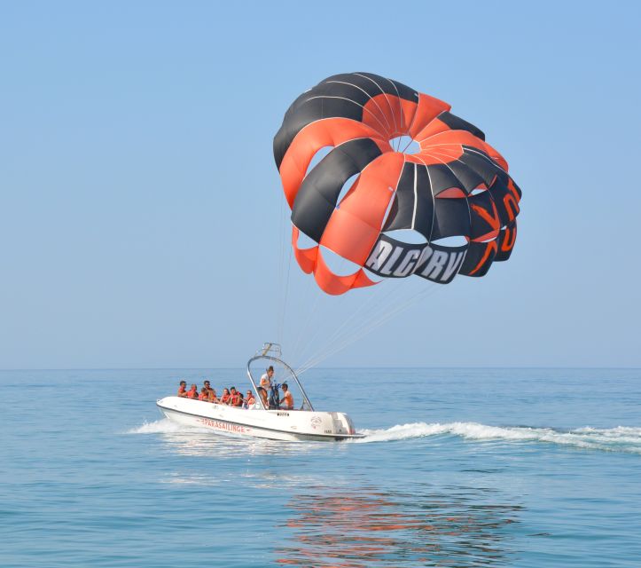 Parasailing Vilamoura - What the Crew Gets Right