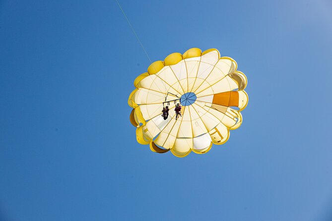 Parasailing Yacht Experience in Punta Cana - Drinks, music, and photographs
