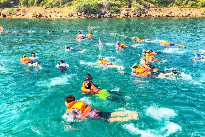 Pattaya : Coral Island Full Day Tour with Snorkeling, Jetski and Parasailing - The speedboat ride and first look at Coral Island