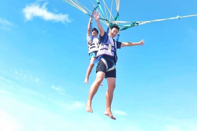 Pattaya: Parasailing Experience - The practical question: is two minutes worth $28?
