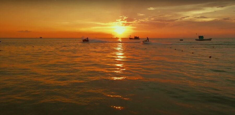 Phu Quoc: Explore 3 Islands & Parasailing and Jetski Combo - A full day from hotel pickup to the southern islands
