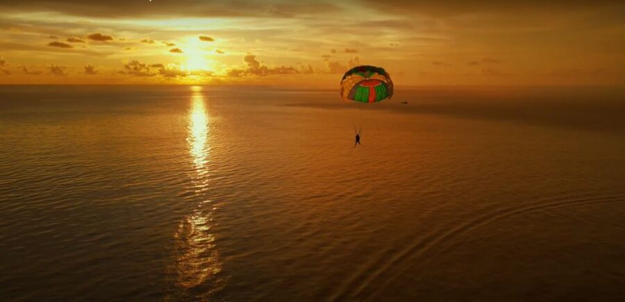Phu Quoc: Explore 3 Islands & Parasailing and Jetski Combo - Lunch is generous on paper, but ask for help if needed