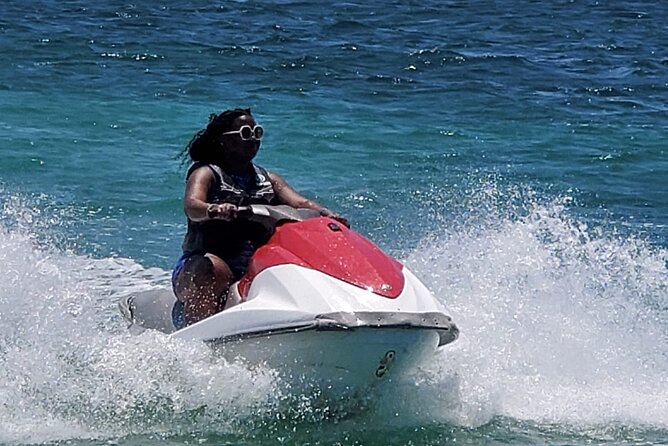 Private Parasailing and Jet Skiing at Montego Bay - The Ride to Montego Bay White Sand Beach
