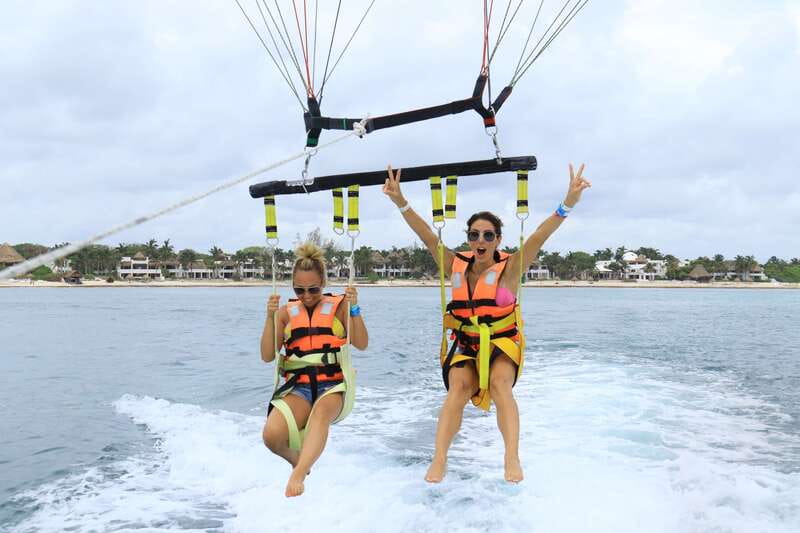 Riviera Maya: Parasailing Tour with Beach Club Access - What happens from hotel pickup to takeoff