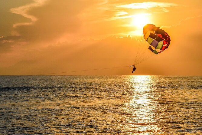 Santorini: Parasailing Flight Experience at Black Beach - Landing and returning to the beach