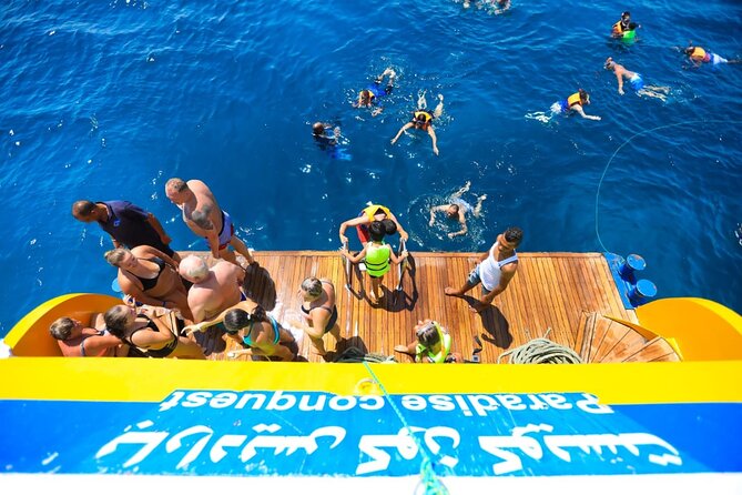 Semi Submarine Snorkeling & Fly Parasailing Adrenaline-Hurghada - The 30-minute snorkeling stop