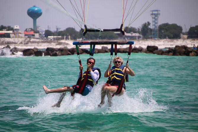 Sun Dogs Parasailing Tour in Destin Florida - Flying two or three people at a time