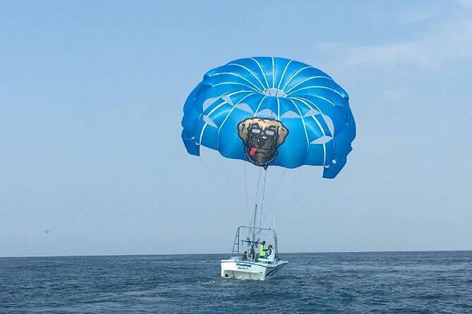 Sun Dogs Parasailing Tour in Destin Florida - The boat ride through the harbor and inlet