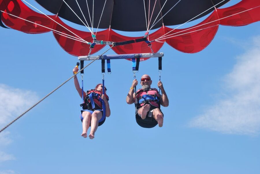 Torrevieja: parasailing experience - What I Like, and What I Would Watch