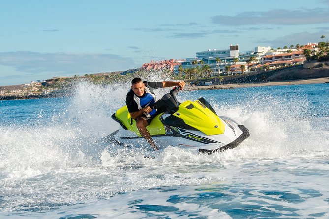 Waters Sport Package with 40 min. Jet Ski and Parasailing 1 person - Who will enjoy this package most?