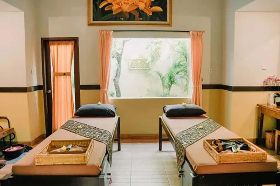 Watersport Bali: Banana Boat, Parasailing, JetSki + Spa Bali - Key points to know before booking